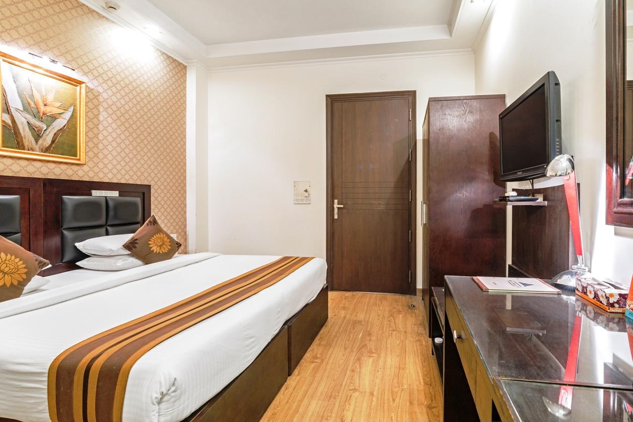 Royal Residence Mg Road Gurgaon Exterior foto