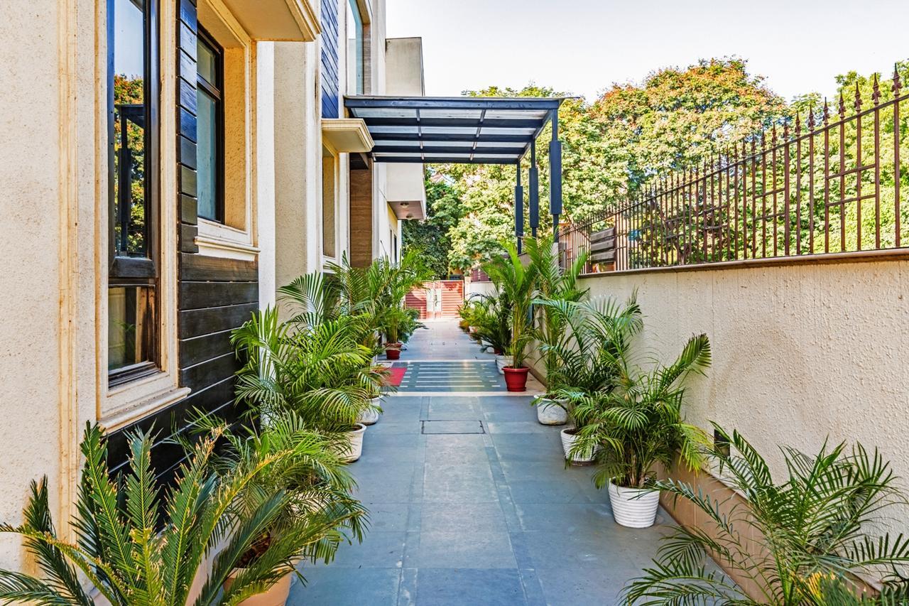 Royal Residence Mg Road Gurgaon Exterior foto