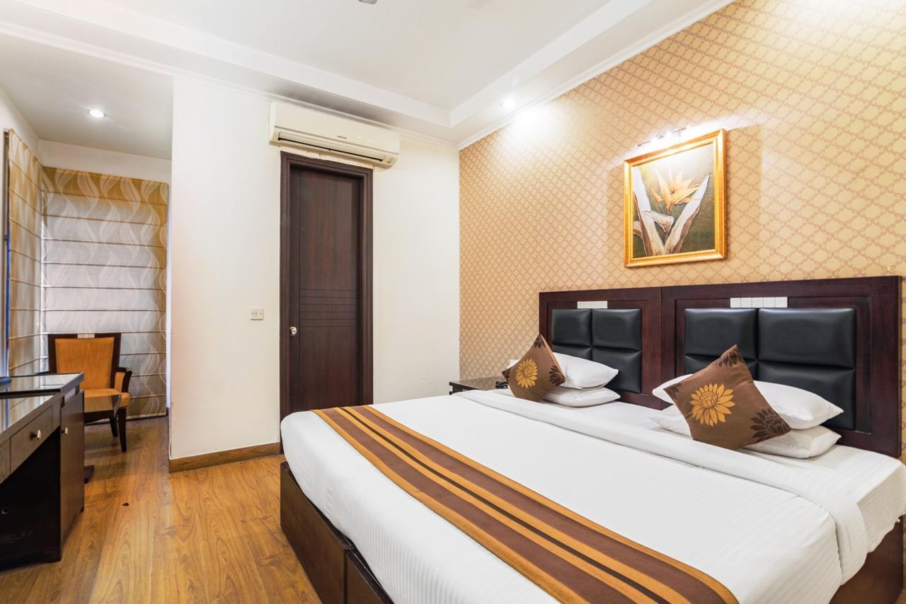 Royal Residence Mg Road Gurgaon Exterior foto